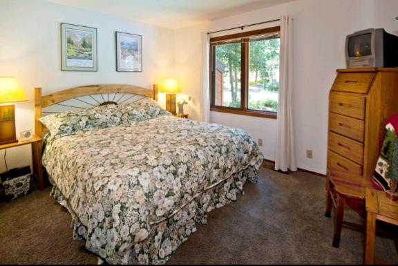 Meadow Ridge Condos By Mammoth Slopes Lodging Mammoth Lakes Bilik gambar